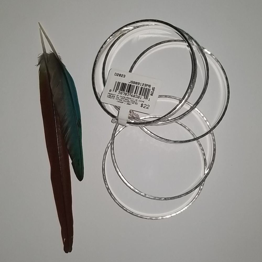 Set of 5 hammered matte silver braclets